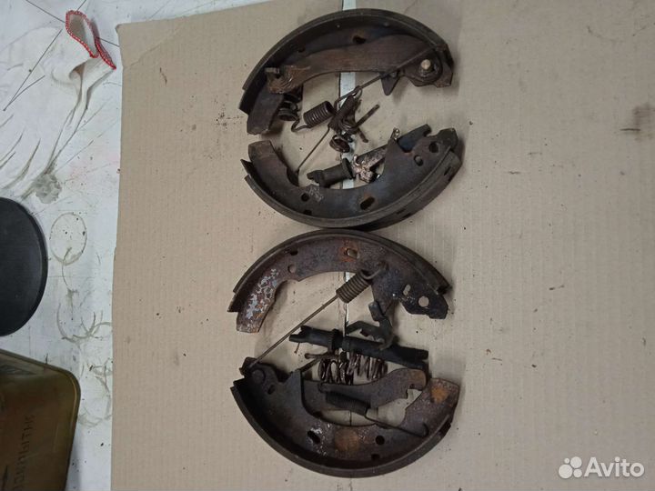 Механизм стояночного тормоза Ford Taurus 1 Форд