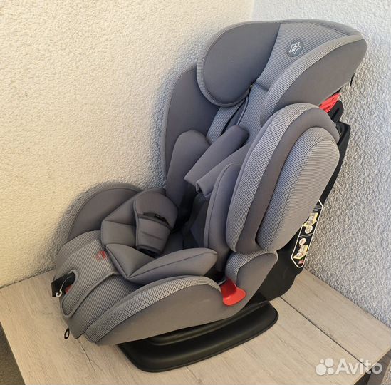 Детское автокресло 9-36 кг Be2me новое