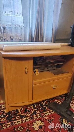 Тумба под телевизор