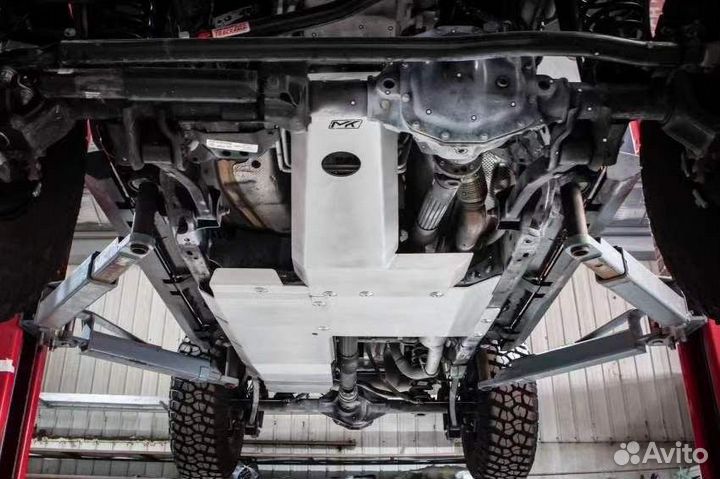 Защита Jeep Wrangler JL 2018-2024 2.0L 4-Doors