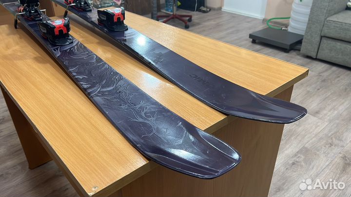 Atomic Bent chetler 100