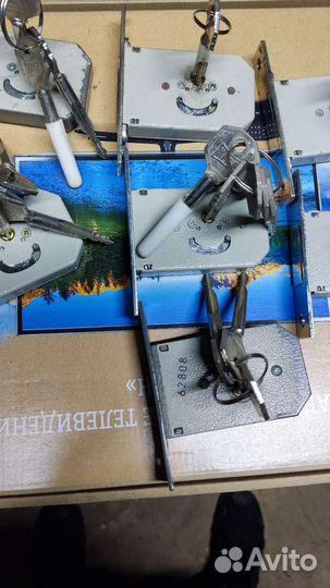 Замки дверные врезные