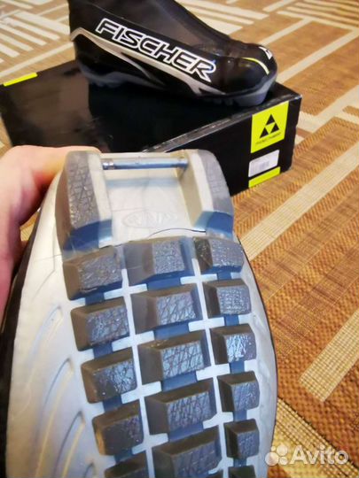 Лыжные ботинки NNN fischer rc7 classic 44рр