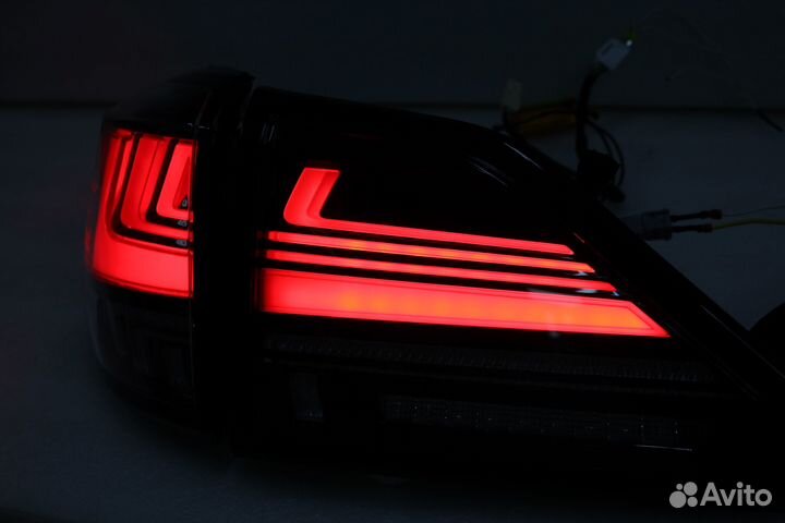 Стопы RX 350 / RX 270 / RX 450H дизайн 2016+, крас