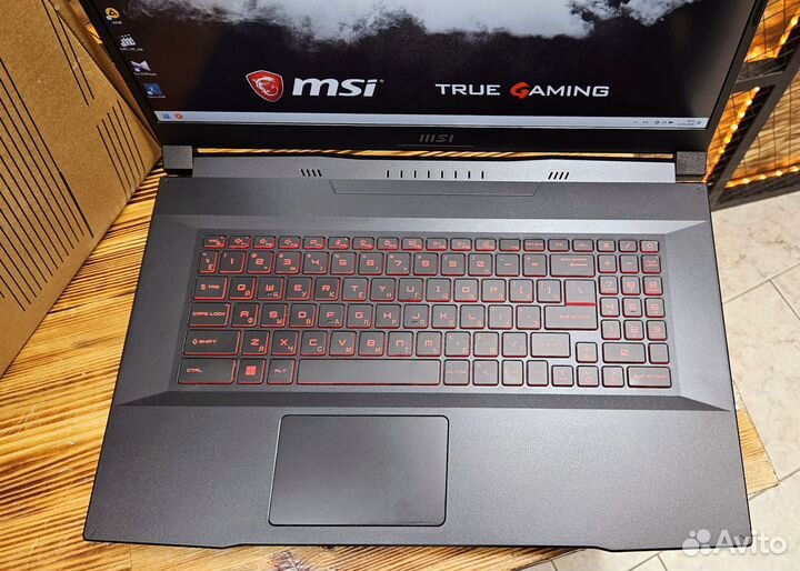 Игровой ноутбук MSI 17,3