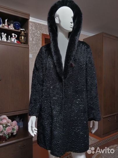 Полушубок искусственный под каракуль