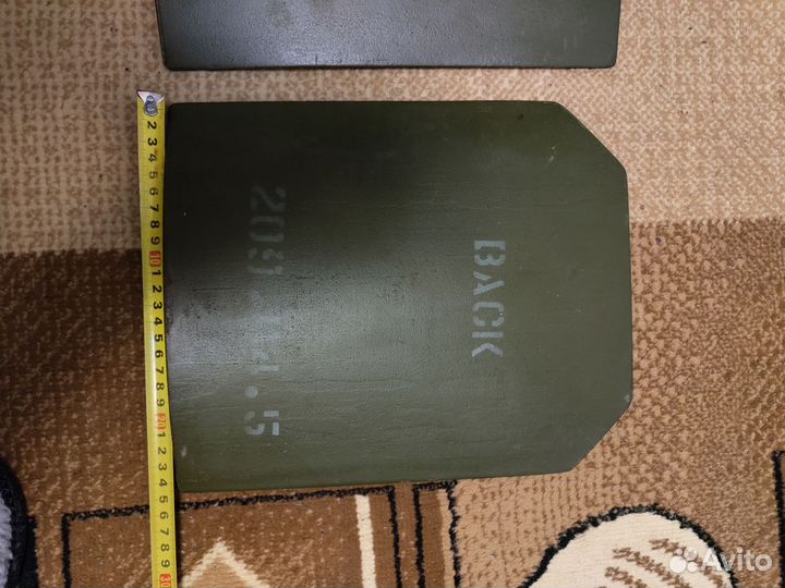 Стальные бронеплиты