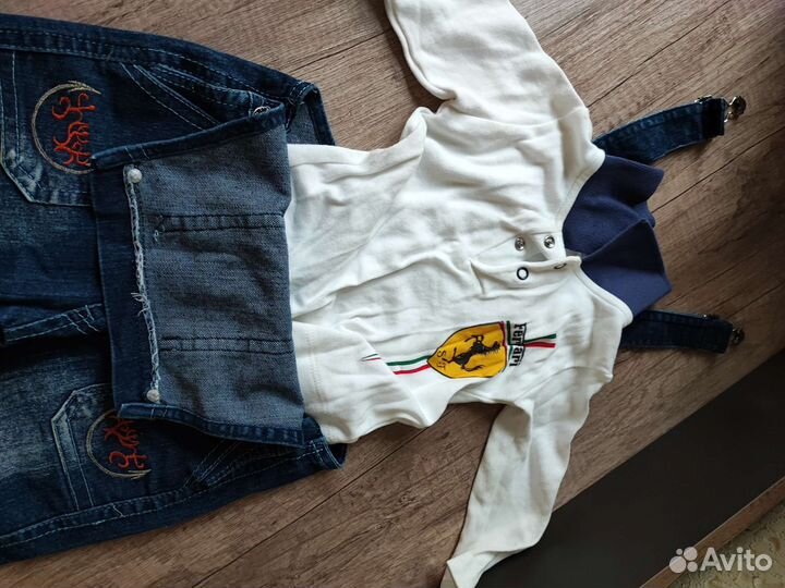 Джинсовый комбинезон