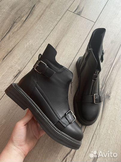 Ботинки 40