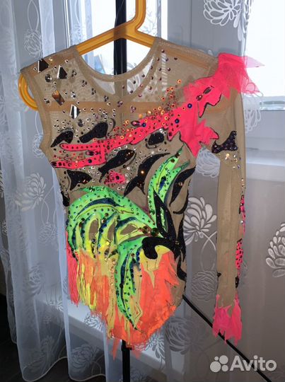 Купальник для художественной гимнастики