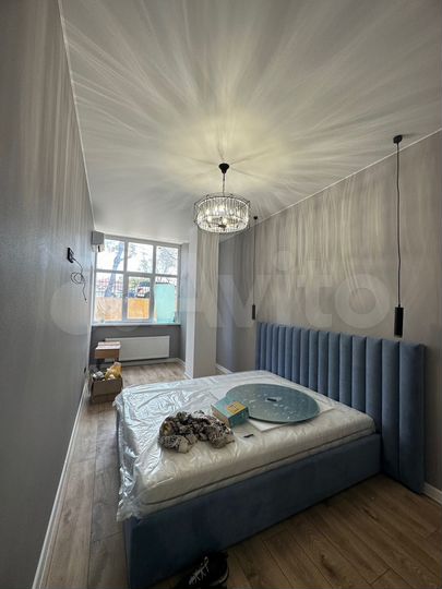 2-к. квартира, 80 м², 1/9 эт.