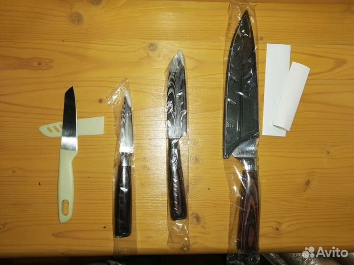 Набор кухонных ножей новый