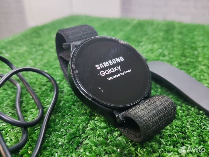 Умные часы Samsung Galaxy Watch 4 44mm