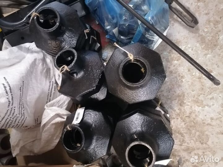 Ступичный ключ Урал оригинал