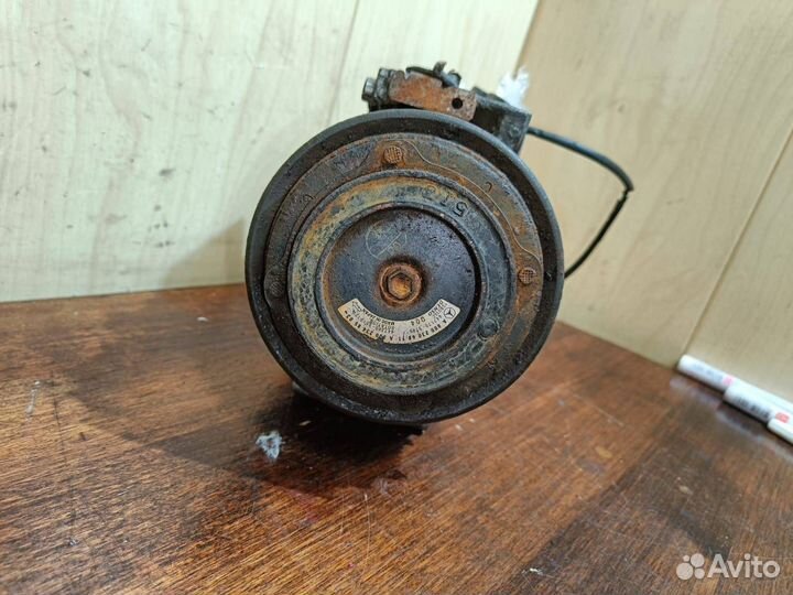 Компрессор кондиционера Mercedes Vito 638