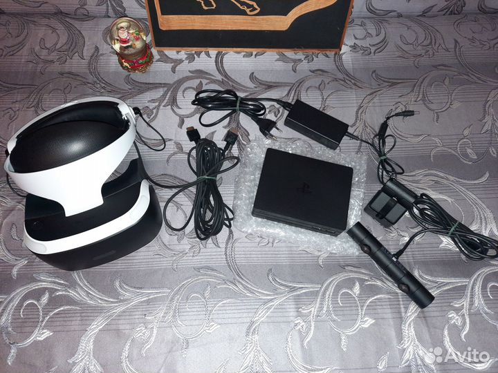 Шлем Sony PlayStation VR,2 ревизии + 5 игр