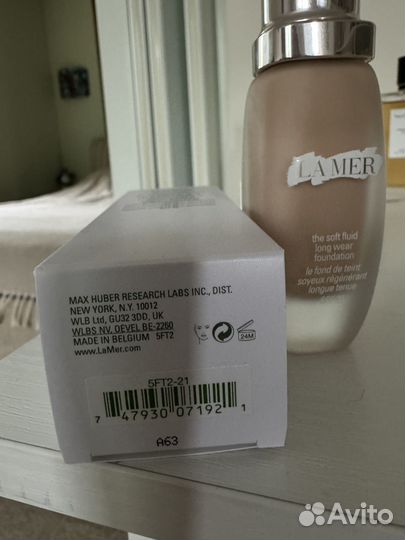 Тональный крем La Mer Soft Fluid 210