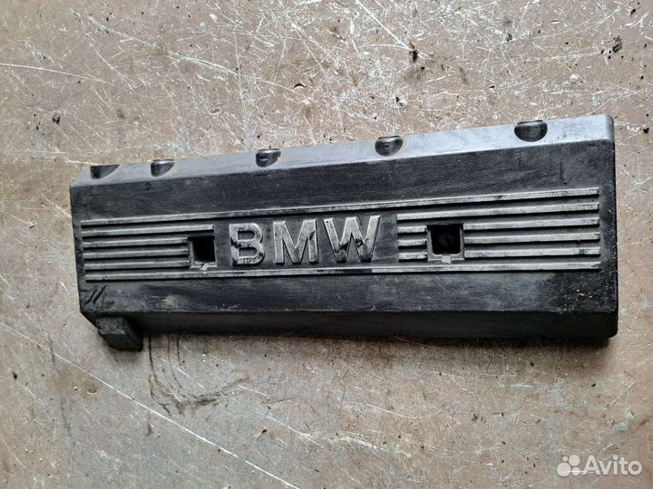 Крышка двигателя BMW E53