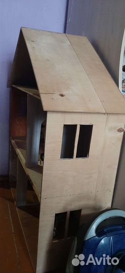 Детский игровой домик из дерева