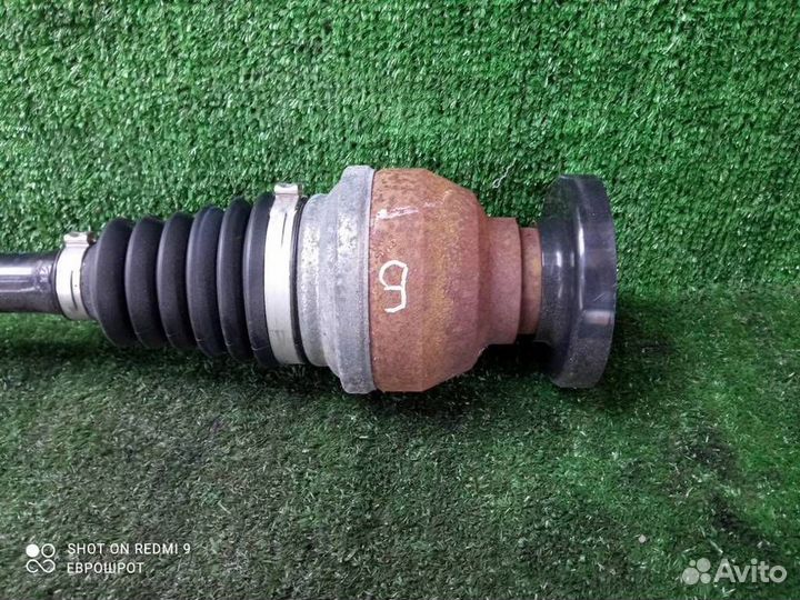 Полуось передняя левая Volkswagen Tiguan (2007-20