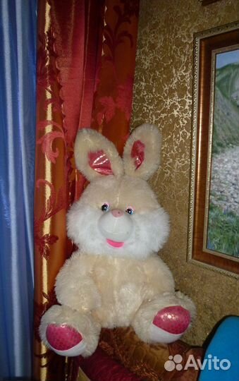 Игрушка поющий мягкий заяц 50см