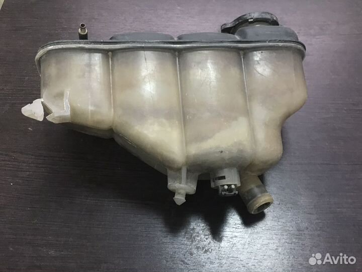 Расширительный бачок Mercedes w202