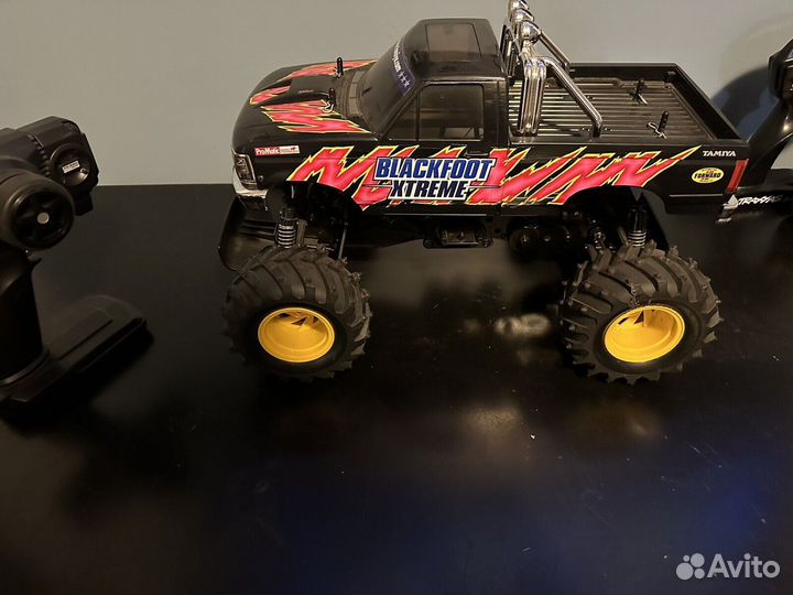 Машина на радиоуправлении tamiya blackfoot