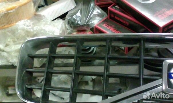 Volvo XC90 решетка радиатора