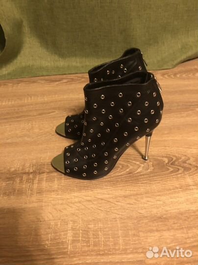 Ботильоны TOM ford