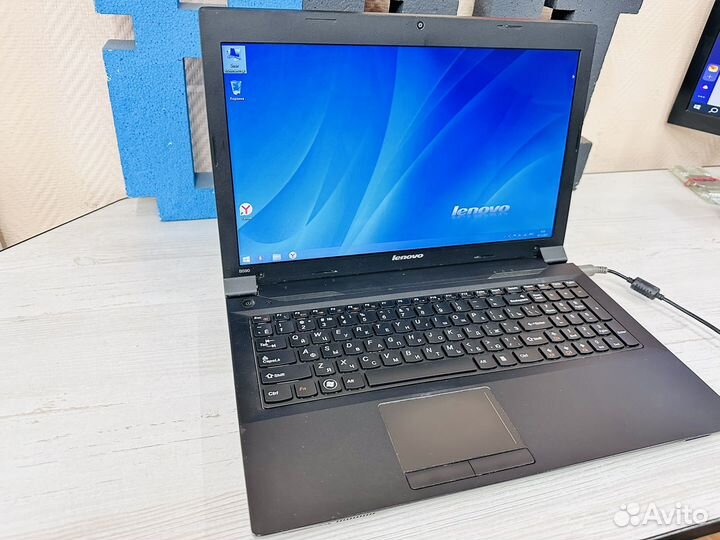 Быстрый ноутбук Lenovo b590