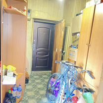 Комната 21,4 м² в 2-к., 2/2 эт., Еманжелинск