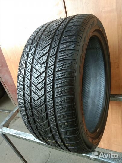 Pirelli Scorpion Winter 275/40 R20