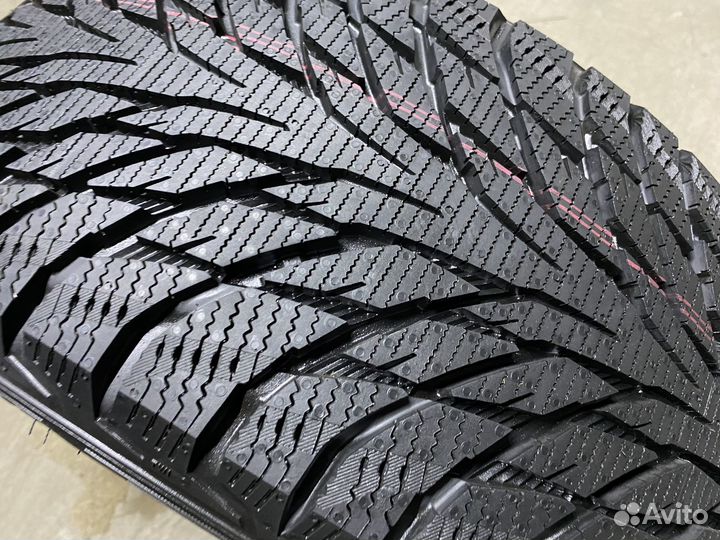 Nokian Tyres Hakkapeliitta R2 245/45 R17 99R
