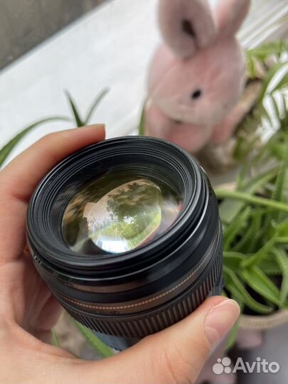 Объектив Canon 85mm f1,8