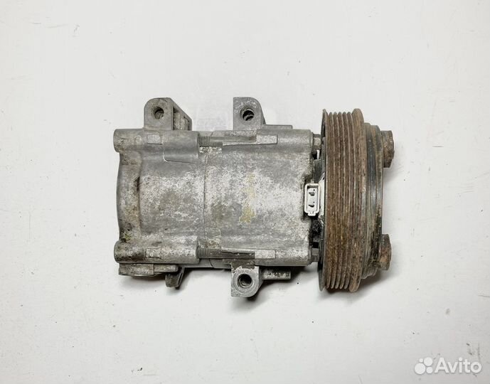 Компрессор кондиционера Ford Focus 1