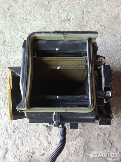 Корпус моторчика печки Hyundai Sonata 4 2001-2012