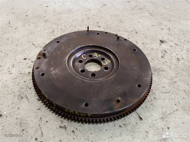 Маховик двс Audi 100 С3 83-91г