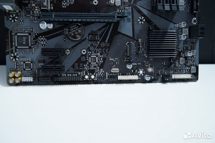 Материнская плата gigabyte Z690M DS3H DDR4