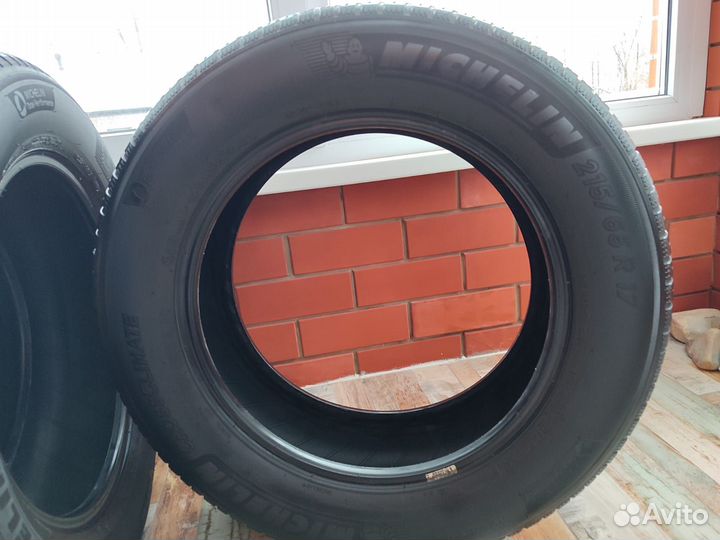 Michelin CrossClimate SUV 215/65 R17