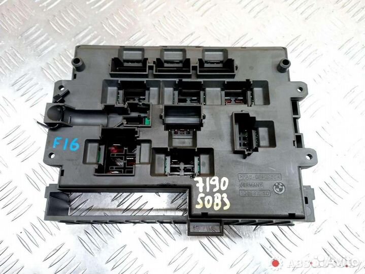 Блок предохранителей BMW 3 E90/E91/E92/E93 рест