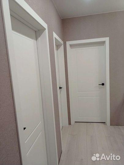 Дверь межкомнатная белая