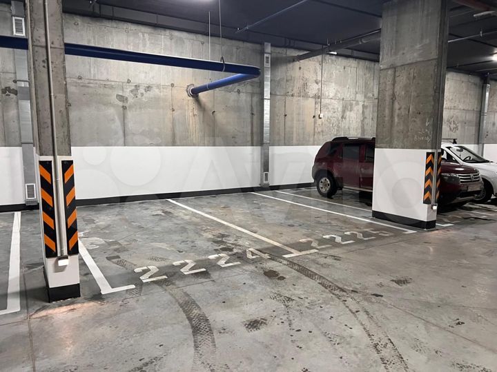 Машиноместо, 13 м²