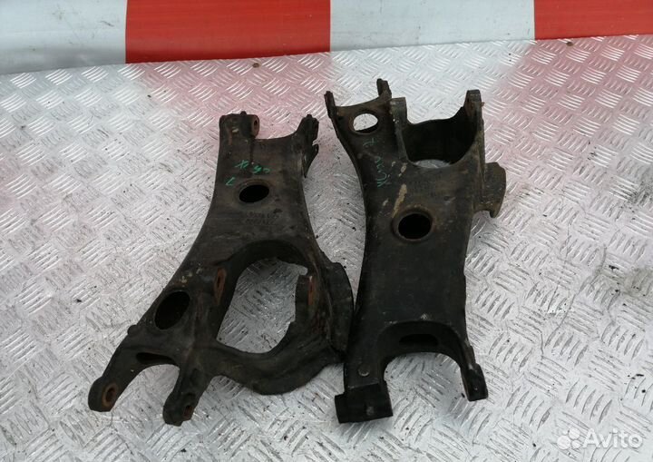 Задний рычаг Volvo XC90