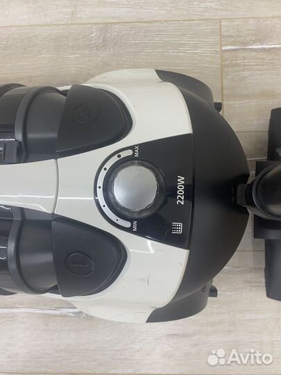 Пылесос Samsung SC8835