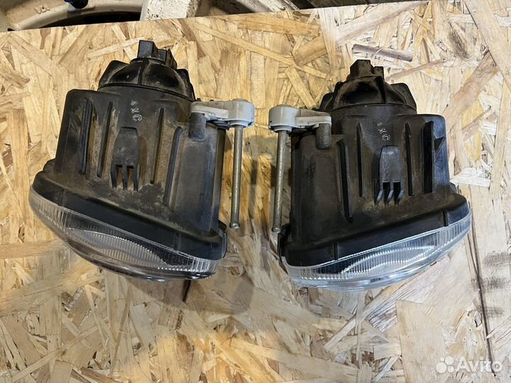 Противотуманные фары subaru legacy BL