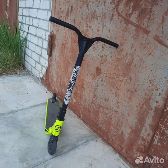 Трюковой самокат бу