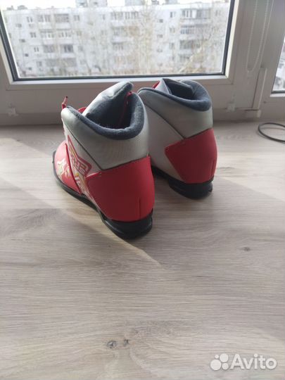 Лыжные ботинки 37 размер