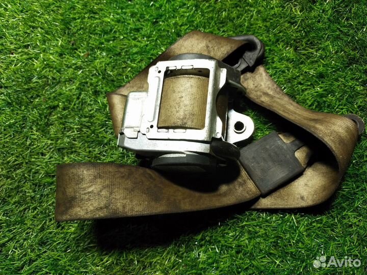 Ремень безопасности Audi A6 (C6) III