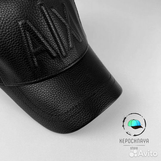 Кепка Armani Exchange Premium