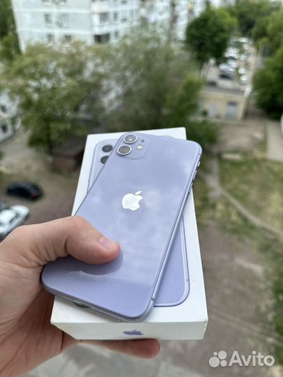 iPhone 11, 64 ГБ